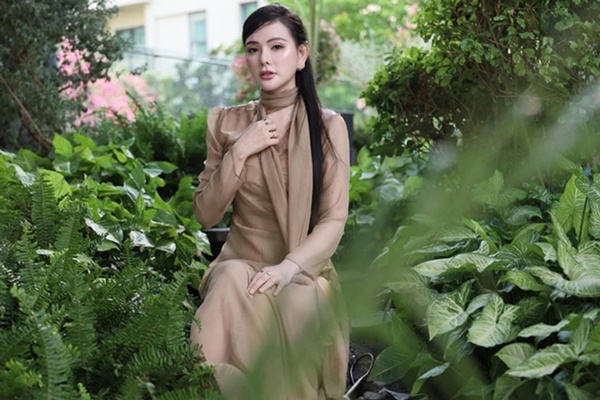 Nữ ca sĩ nổi tiếng từng được mẹ chồng treo giải sinh thêm con cho một sào đất trị giá mười mấy tỷ là ai?-3