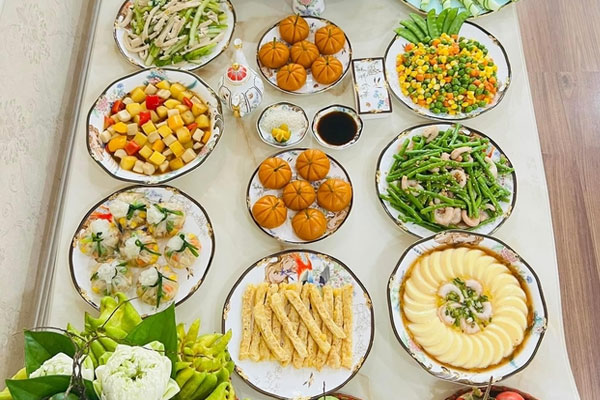 Cách làm món ức gà cuộn phô mai lạ miệng-2