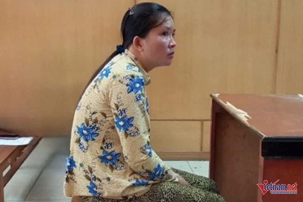 Nhà trong khu Thảo Điền bốc cháy, nhiều người lên sân thượng kêu cứu-6