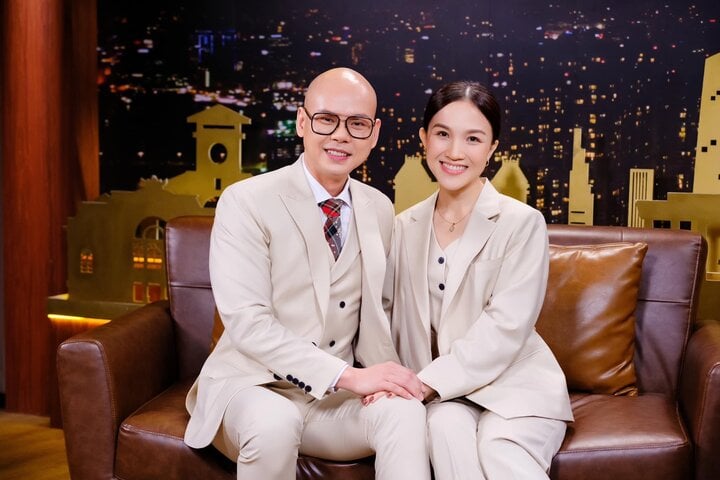 Nam ca sĩ nổi tiếng của showbiz Việt từng muốn làm linh mục là ai?-1