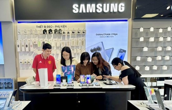 Thế Giới Di Động: Lên đời loạt smartphone 4G siêu ‘hot’ chỉ 500.000 đồng/tháng