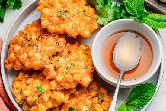 Hướng dẫn làm bánh ngô chiên không dầu mỡ