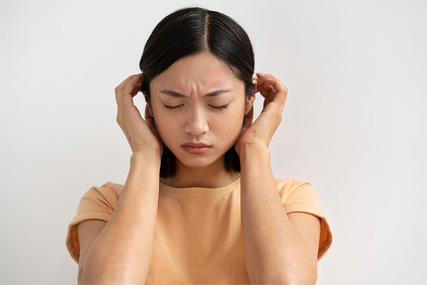 Bố mẹ mất sớm, dì nhận nuôi tôi từ nhỏ, mặc thiên hạ đàm tiếu - 15 năm sau, tôi làm một việc khiến dì nghẹn ngào!-4