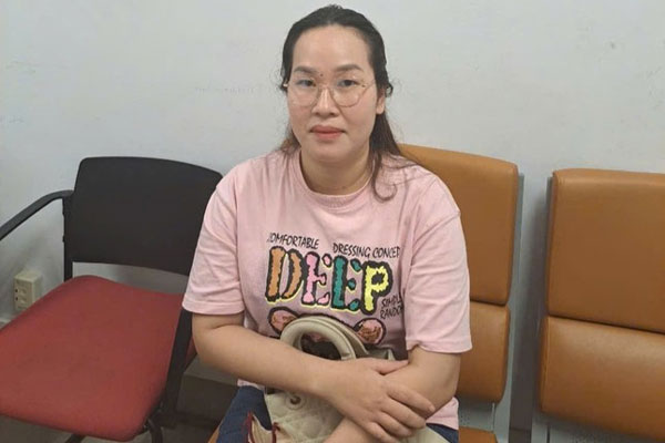 Đối tượng bị truy nã đặc biệt nguy hiểm Lê Văn Minh ra đầu thú-2