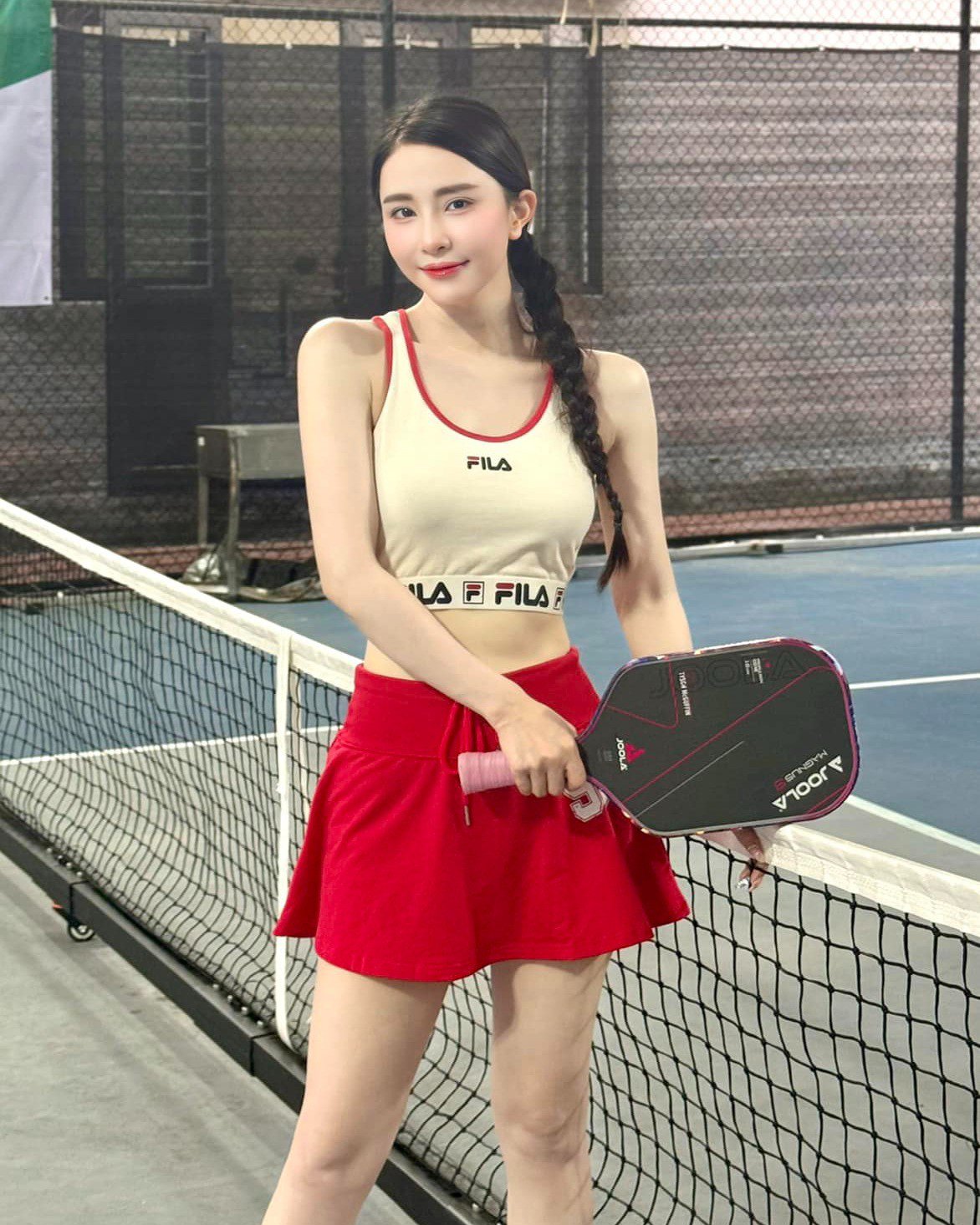 Mặc gì giữa tranh cãi chơi Pickleball chủ yếu khoe thân, làm màu-4