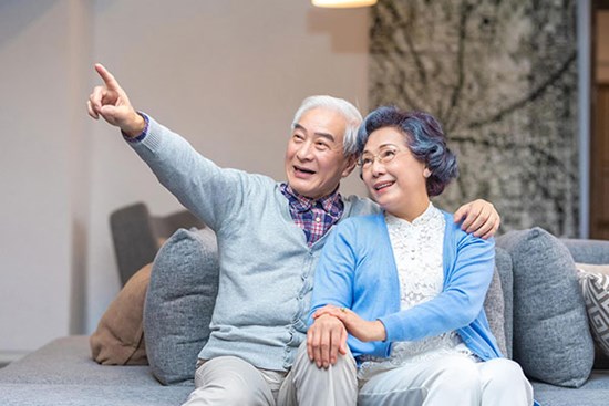 Vợ chồng già không chung giường