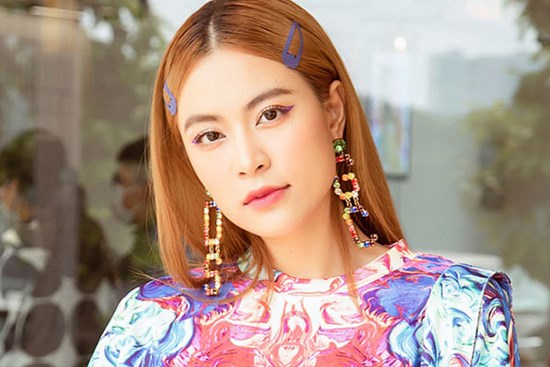 Rộ tin Hoàng Thùy Linh sinh đôi sau thời gian ở ẩn