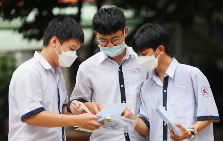 Dự kiến có 2 bộ đề riêng biệt thi tốt nghiệp THPT 2025-1