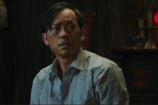 NSƯT Hoài Linh 'bực bội ra mặt' với đạo diễn