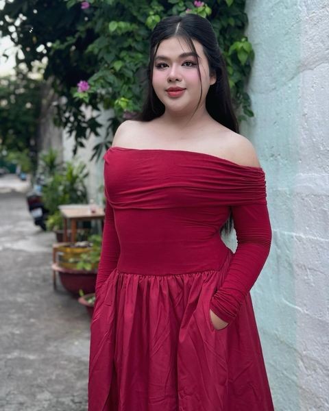 Huy Hoàng - người hỗ trợ Tường San trở thành Á hậu 2 Miss International Queen 2024-11