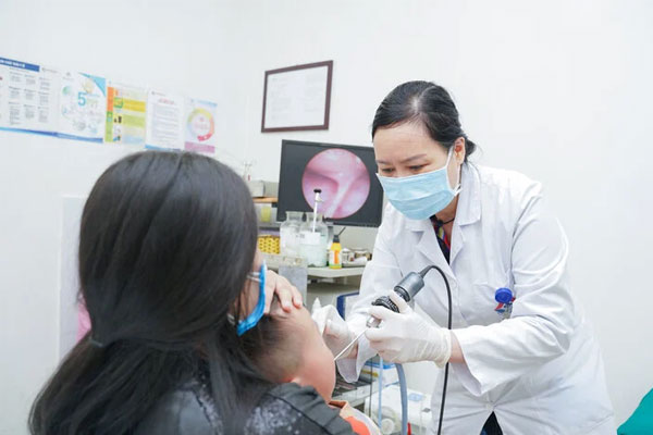 Sự cố xảy ra trong lớp học khiến bé gái 7 tuổi tử vong thương tâm-3