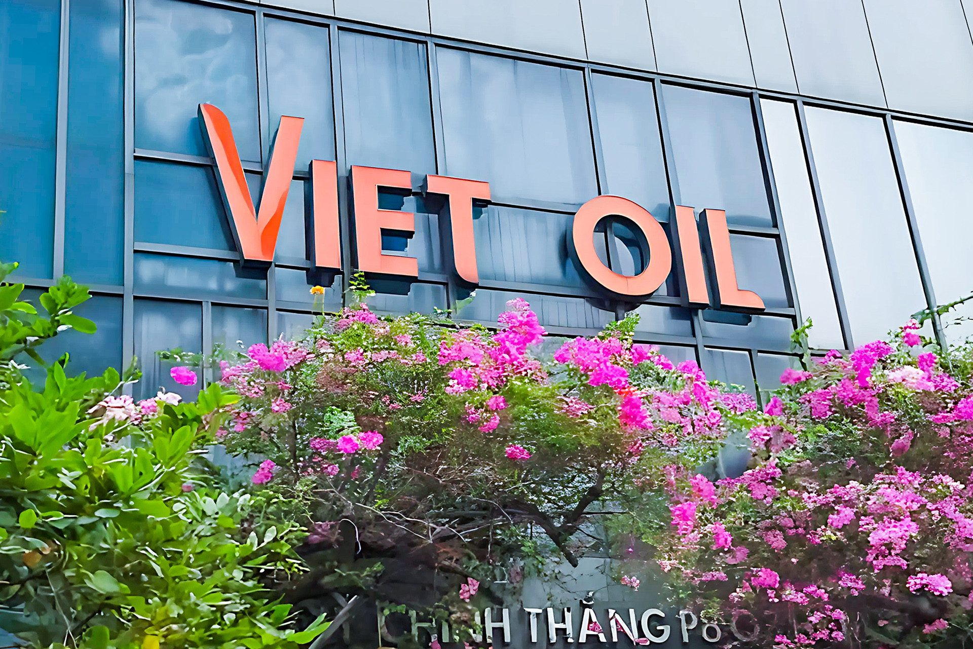 Nguyên phó cục trưởng cầm tiền hối lộ, làm ngơ sai phạm của Xuyên Việt Oil-1