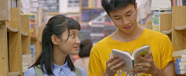 Đi Giữa Trời Rực Rỡ: Khán giả than trời vì một cảnh quay quan trọng lại quá giả trân-1
