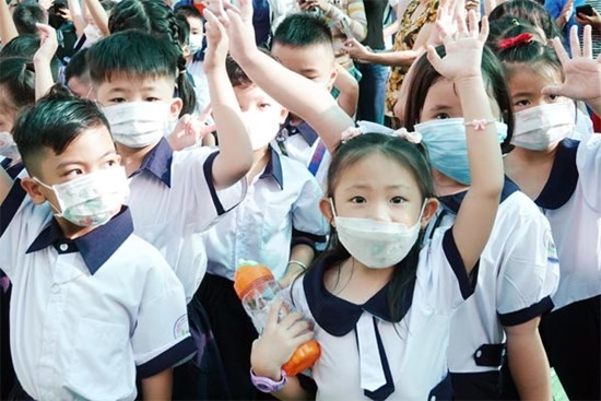 Các trường phải công khai những khoản thu, chi từ đầu năm học