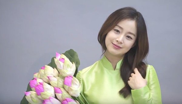 Một loại nước uống được Kim Tae Hee dùng vào mỗi buổi sáng để da bóng khỏe-8