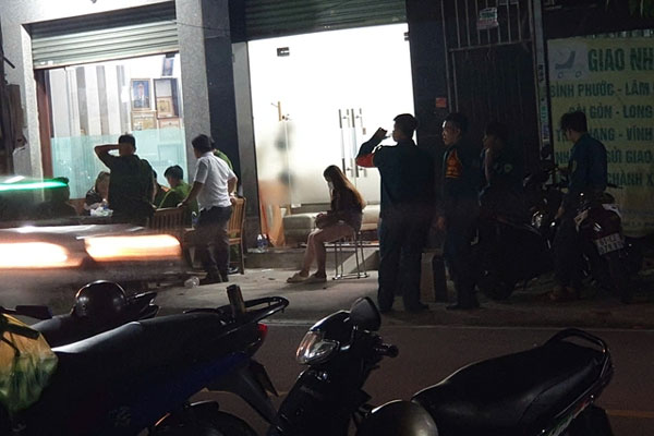 Hành động đáng sợ của kẻ sát hại bạn gái rồi cố thủ trong phòng trọ-2