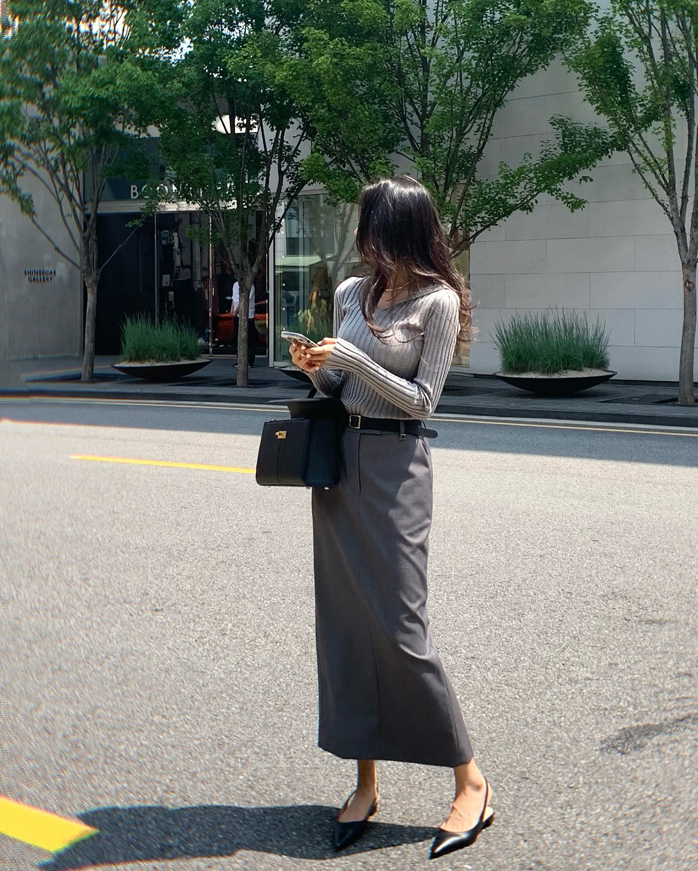 5 món đồ công sở giúp phụ nữ trên 40 tuổi trẻ hóa phong cách-5