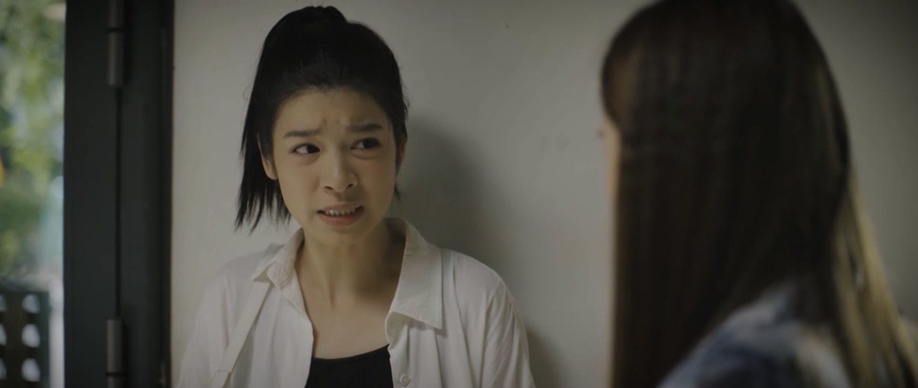 Bất ngờ với gu ăn mặc cá tính, sành điệu ngoài đời của tân binh phim giờ vàng VTV-3