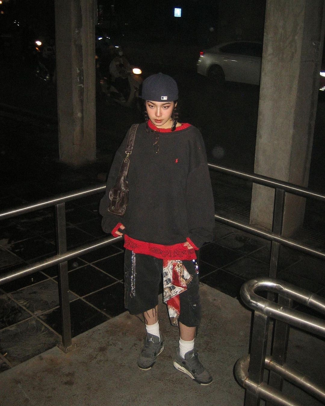 Bất ngờ với gu ăn mặc cá tính, sành điệu ngoài đời của tân binh phim giờ vàng VTV-13