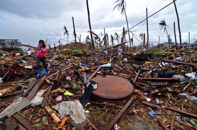 Sức tàn phá của siêu bão Haiyan năm 2013, hơn 6.300 người Philippines thiệt mạng-7