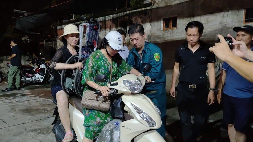 Những vết nứt ngang dọc tại chung cư người dân phải di dời trong đêm để tránh bão-1