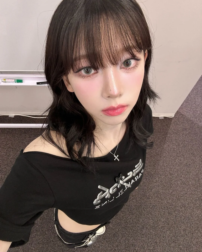 Dàn sao Hàn khởi xướng trend makeup tông hồng khiến giới trẻ châu Á mê mẩn-2