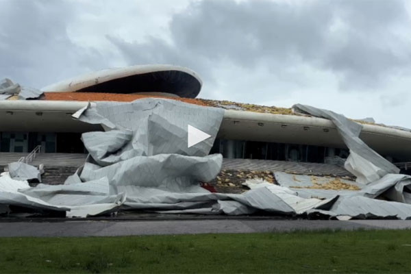 30 trường ở Hà Nội chưa thể dạy học sau bão Yagi-2