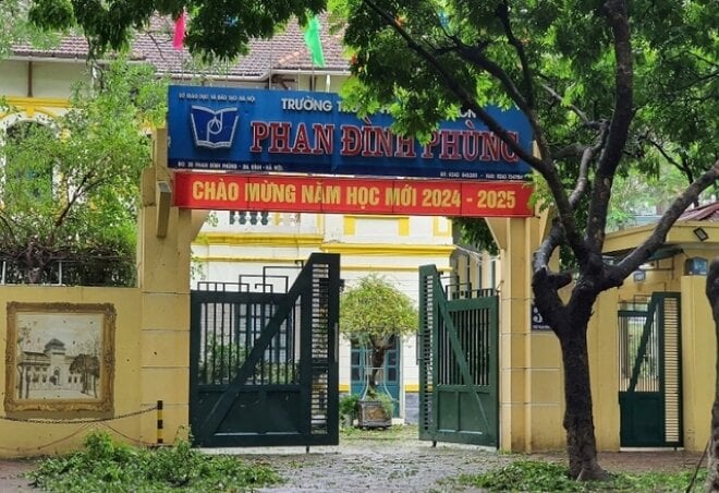 30 trường ở Hà Nội chưa thể dạy học sau bão Yagi-1