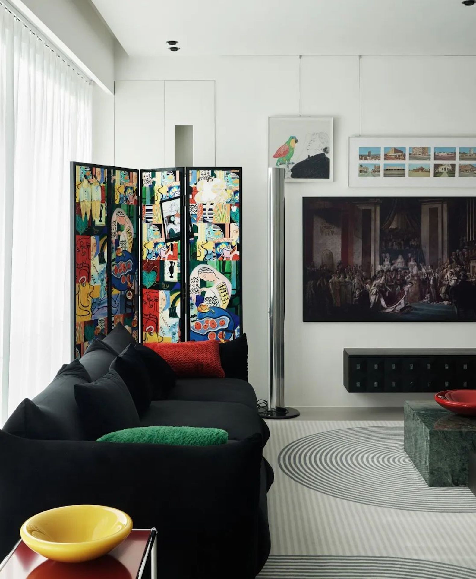 Cô gái quyết phá tường, biến căn tập thể cũ bố mẹ tặng thành nơi ở ngập nắng-3