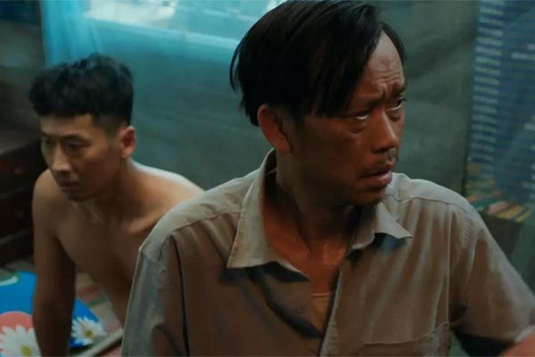 Phim của Hoài Linh, Tuấn Trần cán mốc 100 tỷ đồng-3