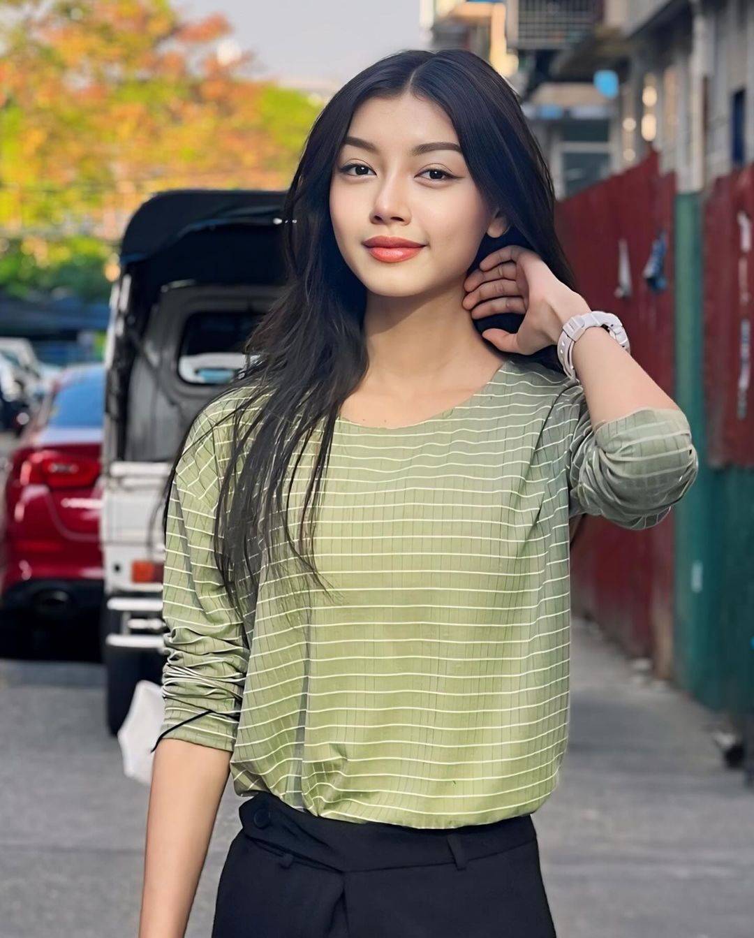 Thí sinh 16 tuổi ở Hoa hậu Hòa bình 2024-16