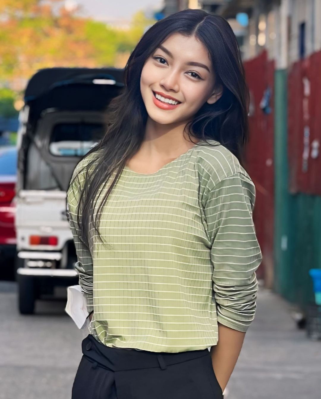 Thí sinh 16 tuổi ở Hoa hậu Hòa bình 2024-17