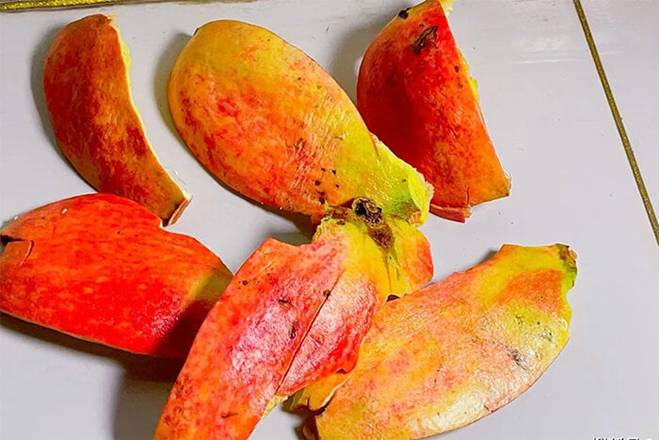 Ăn lựu đừng vội vứt vỏ, dùng nó bón cây, đuổi côn trùng rất tốt-2