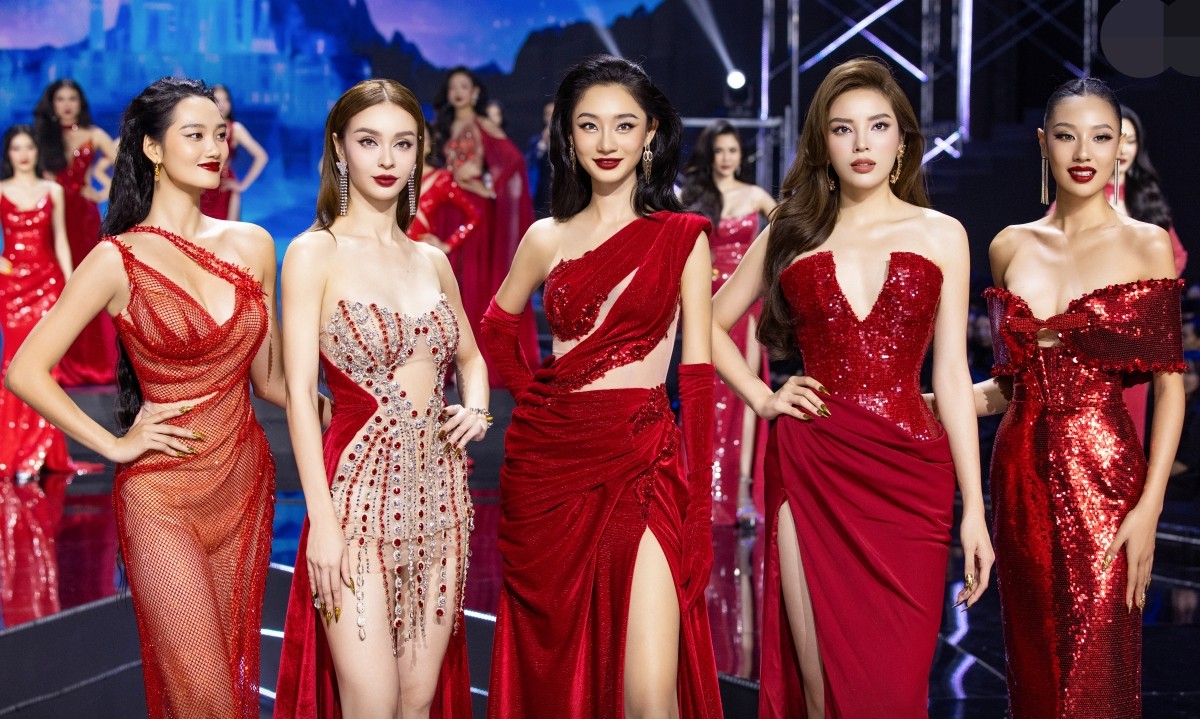 Sắc vóc Top 5 của tập 5 Miss Universe Vietnam trong trang phục bikini và dạ hội-1