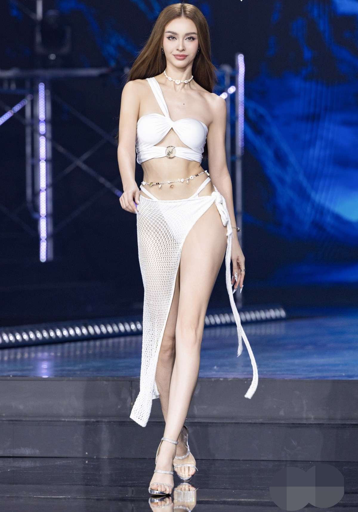 Sắc vóc Top 5 của tập 5 Miss Universe Vietnam trong trang phục bikini và dạ hội-3