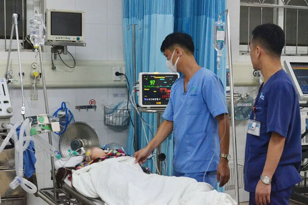 6 người Quảng Ninh ngộ độc khí CO từ máy phát điện-1