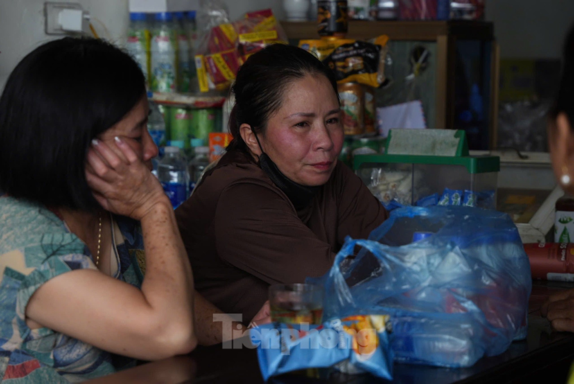 Cô gái 19 tuổi mất tích trong vụ sập cầu Phong Châu, người thân ngã quỵ-8