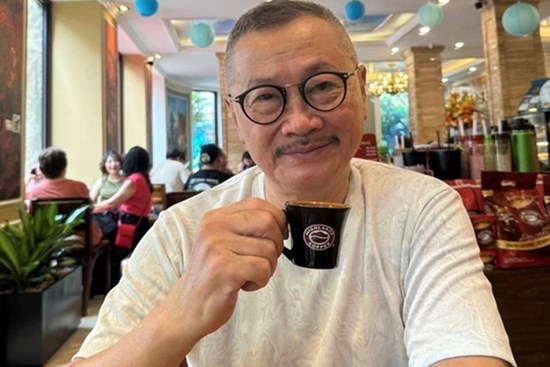 NSND Trần Đức: 'Về hưu mà không đóng phim thì nhanh già nua, lão hóa lắm'