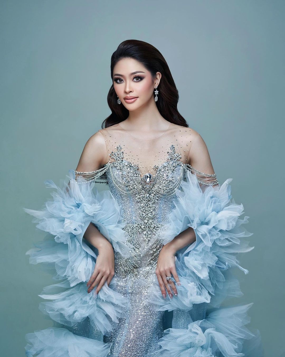 Diễn viên đóng phim cùng Âu Dương Chấn Hoa đăng quang Hoa hậu Hoàn vũ Malaysia-3