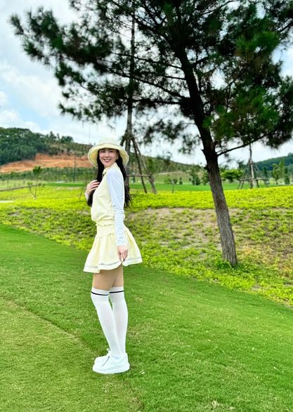 Để giữ vóc dáng nuột nà, cô gái thời tiết Mai Ngọc không tiếc chi đậm cho điều này-8