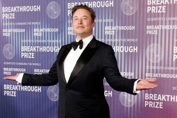 Elon Musk trên đà trở thành tỷ phú nghìn tỷ đầu tiên của thế giới-1