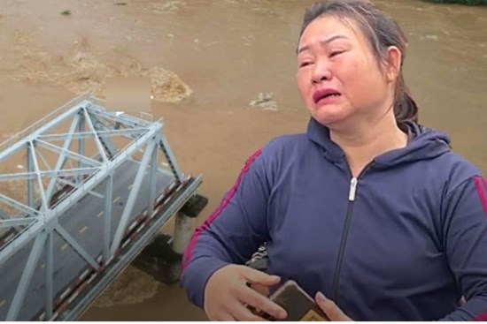 Sập cầu ở Phú Thọ: Người mẹ khóc ngất cầu mong kỳ tích đến với con gái