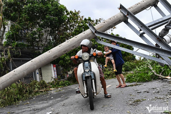 Mất điện nhiều ngày, Giám đốc điện lực Hạ Long bị tạm đình chỉ chức vụ-1