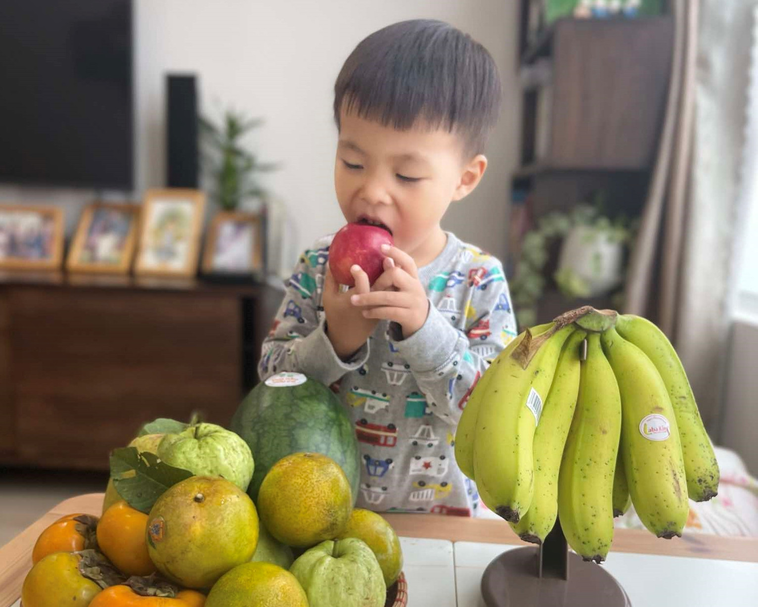 Người miền Trung ‘lớn lên cùng con lũ’ bày cách sống còn trước dòng nước dữ-5