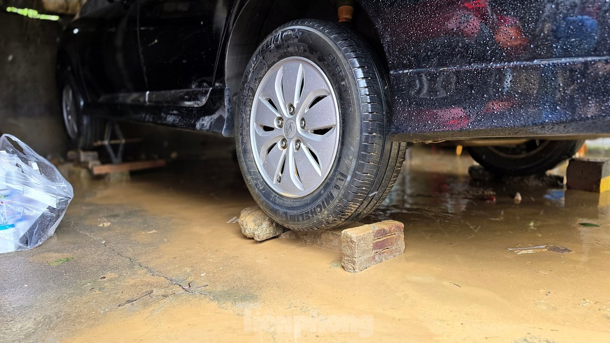 Nhiều tài sản bạc tỷ trồi lên khi lũ rút ở Thái Nguyên-18