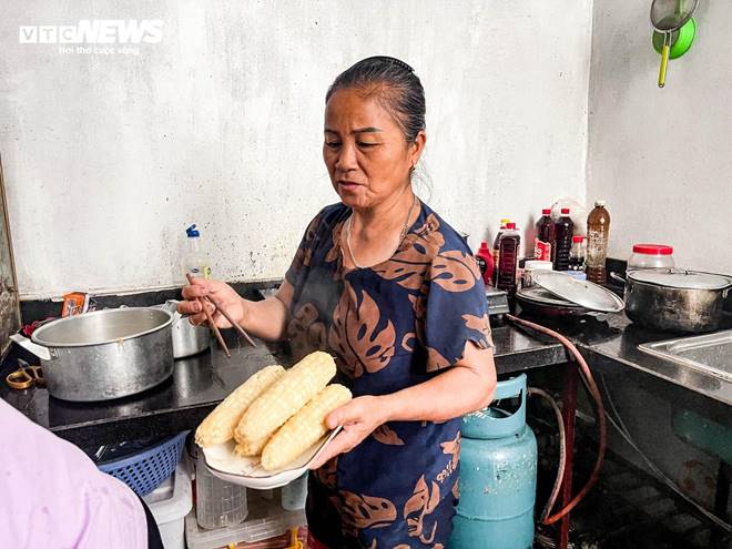 Hà Nội: Huyện Chương Mỹ ngập nặng, nước lũ cao đến đầu người-18