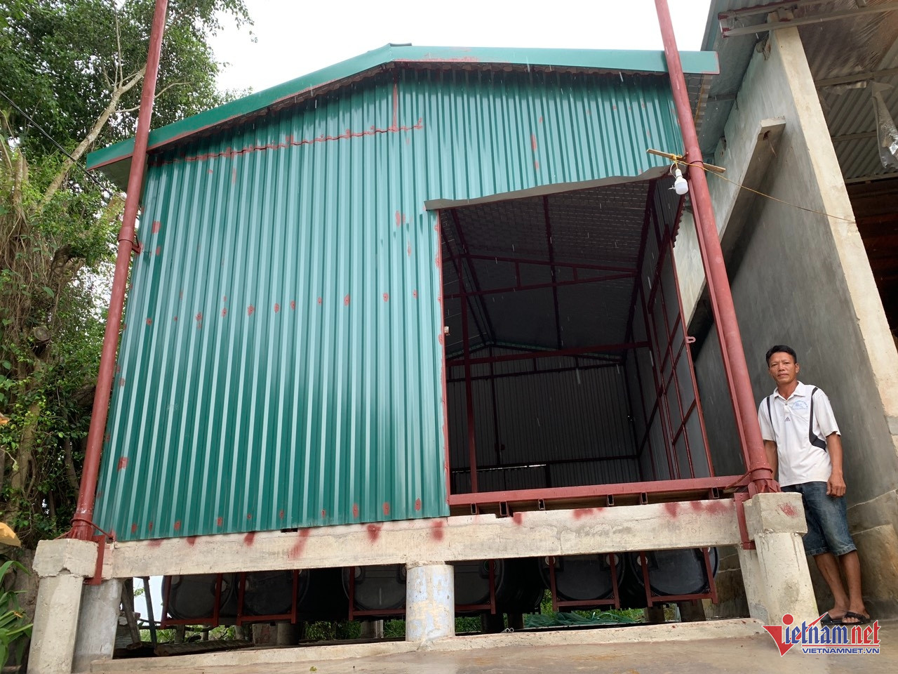 Bao đời vật lộn trong lũ dữ, người Hà Tĩnh hiến kế nước dâng nhà nổi-4