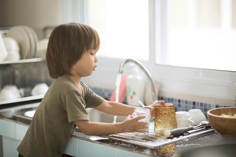 Nếu cha mẹ ‘lười’ làm 3 việc này thì xin chúc mừng: Con lớn lên càng dễ thành công, giàu có trong tầm tay-2