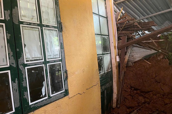 Biển Đông có thể đón bão số 4-2