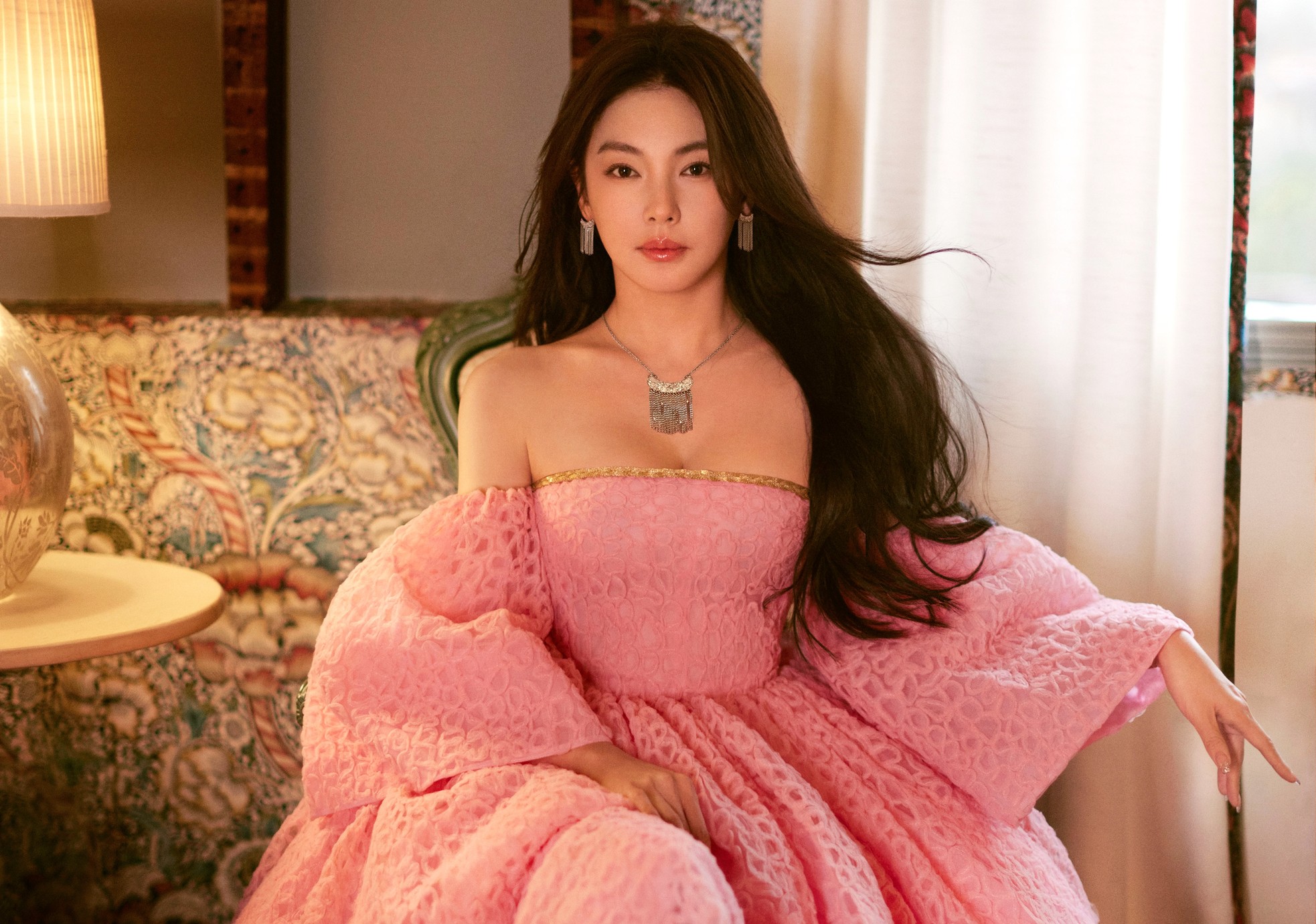 Mỹ nhân khiến giới giải trí Trung Quốc chao đảo-5